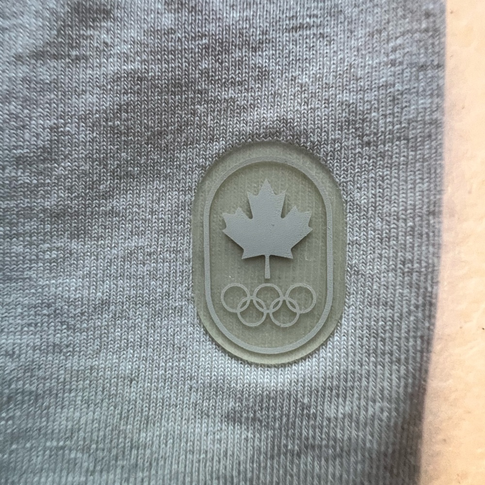 Lululemon Women’s All Yours Long Sleeve NATI Size 4 - Picture 7 of 8